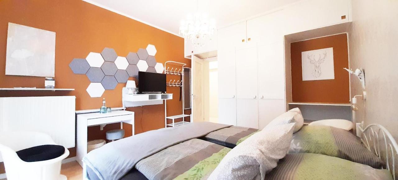 Home Suite Home Bed & Breakfast Мерано Экстерьер фото